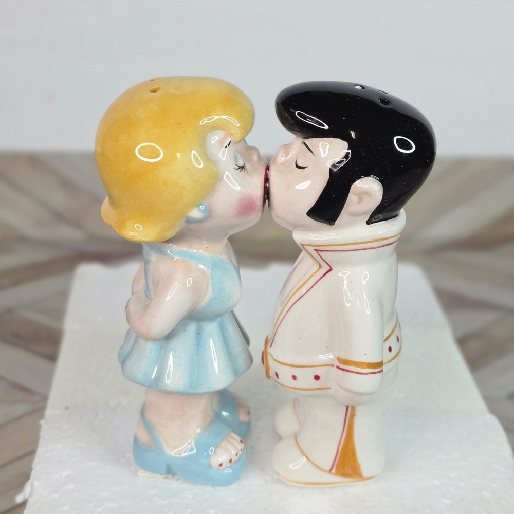 Pacific Elvis Marilyn Monroe Salt & Pepper SetCeramic Collectible Quirky Piece